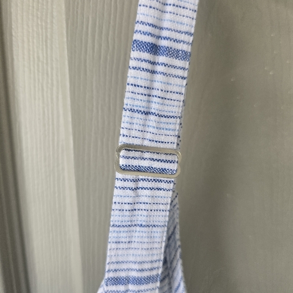 Lane Bryant Linen Blend Top Sz 22 Beach Nautical Stripe Adjustable Strap Ruffle - Picture 13 of 13